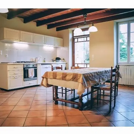 Confortable Dans Maison Bourgeoise 게스트하우스 *